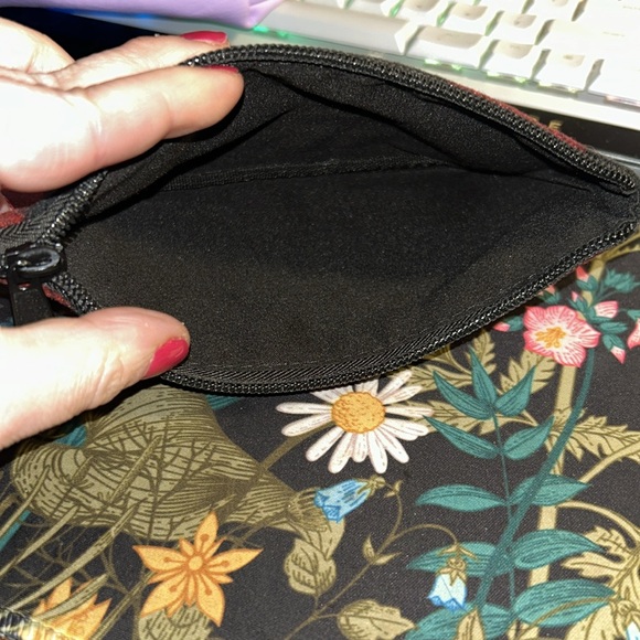 Pengems - pen pouch - black/red - Picture 3 of 3